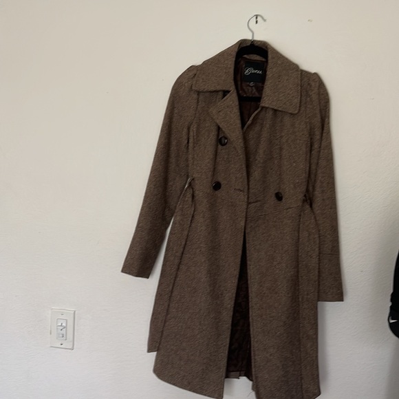 Guess. Size S/P. Color brown - Picture 7 of 13